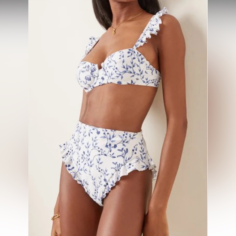 NWT Swim-She Blue & White Floral Print Ruffle Bikini